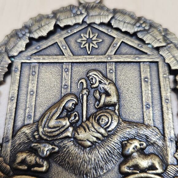 Gloria Duchin 1997 Brass Religious vintage Christmas Ornament Keepsake Nativity - Picture 3 of 4